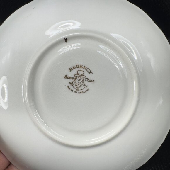 Vintage Regency Teacup Saucer Set Floral Pattern Bone China Made In England VTG - Picture 7 of 15